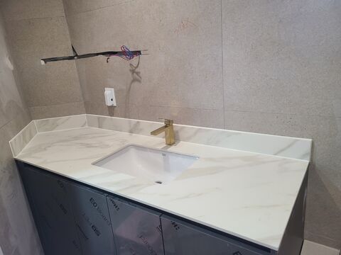 Bathroom Ducal Gold (1)