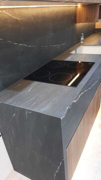 Belvedere black & Ducal gold