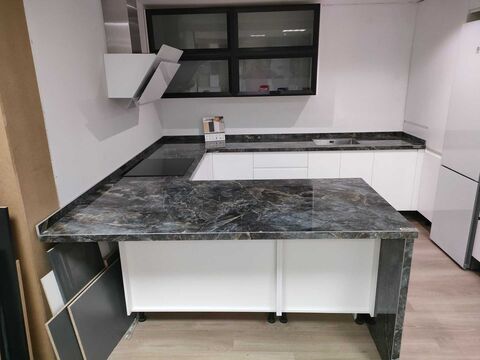 Labradorite kitchen 3