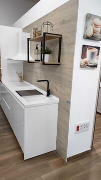 B SAND kitchen
