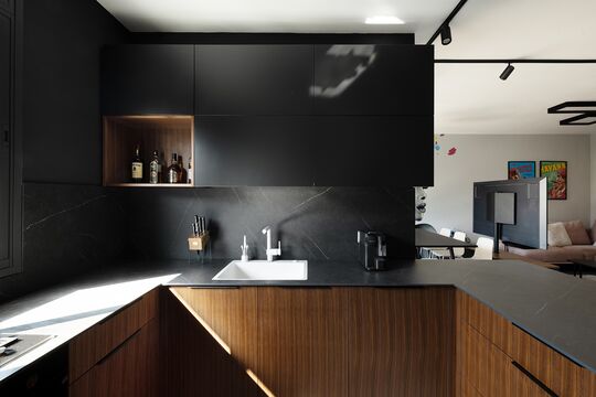 Allure black (2)