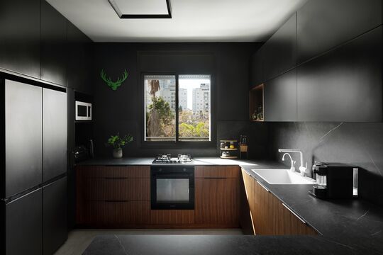 Allure black (3)