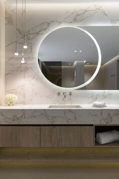 Hera-bathrooms